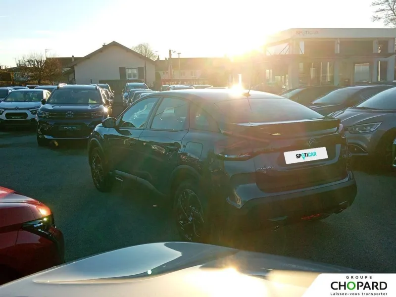 Image secondaire du véhicule 8