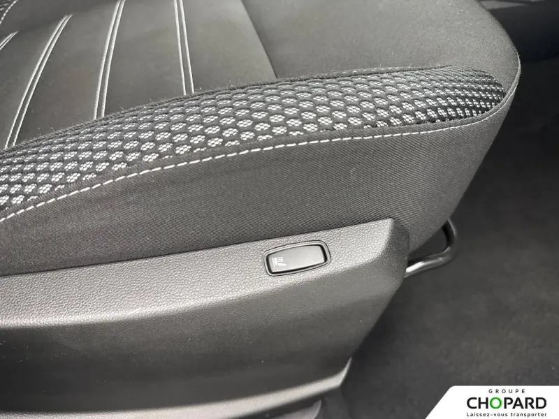 Image secondaire du véhicule 22