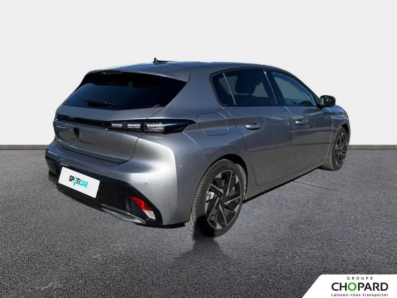 Image secondaire du véhicule 4