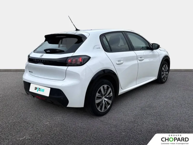 Image secondaire du véhicule 4