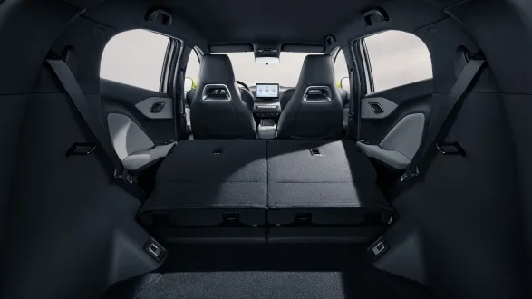 BYD Dolphin Surf 2025 : coffre avec banquette rabattue