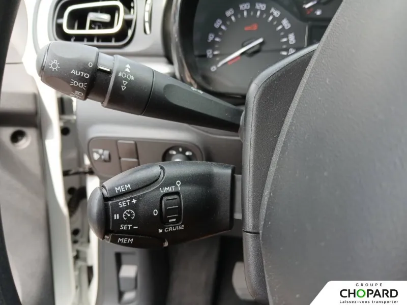 Image secondaire du véhicule 21