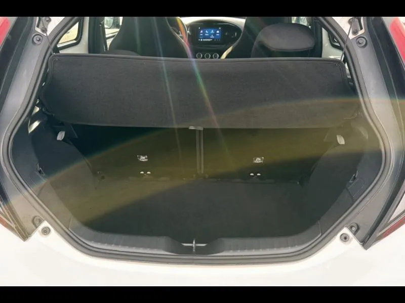 Image secondaire du véhicule 10