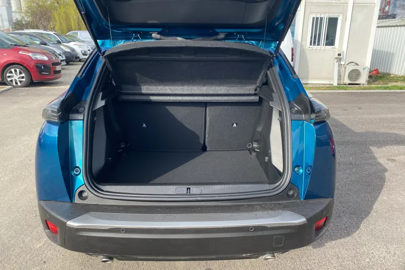 Image secondaire du véhicule 10