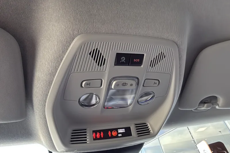 Image secondaire du véhicule 24