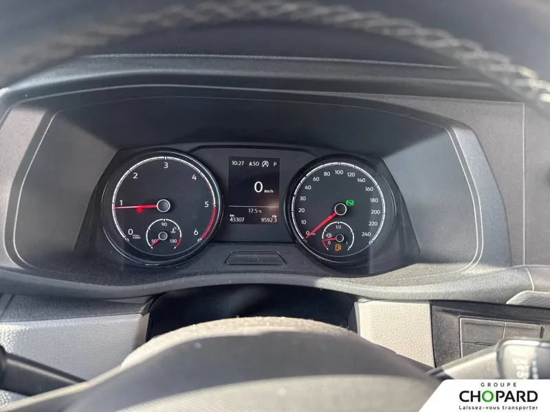 Image secondaire du véhicule 18