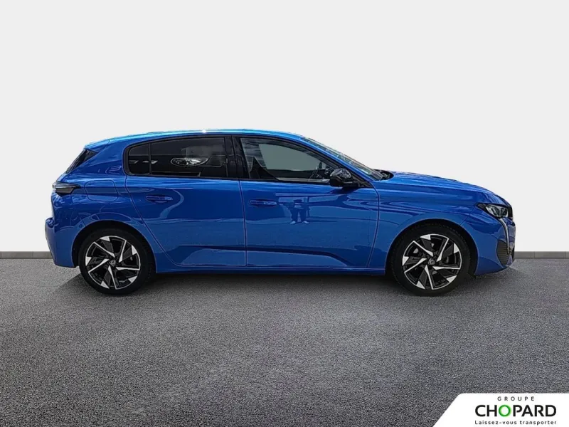 Image secondaire du véhicule 10