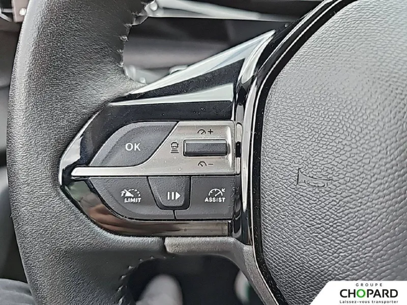 Image secondaire du véhicule 24