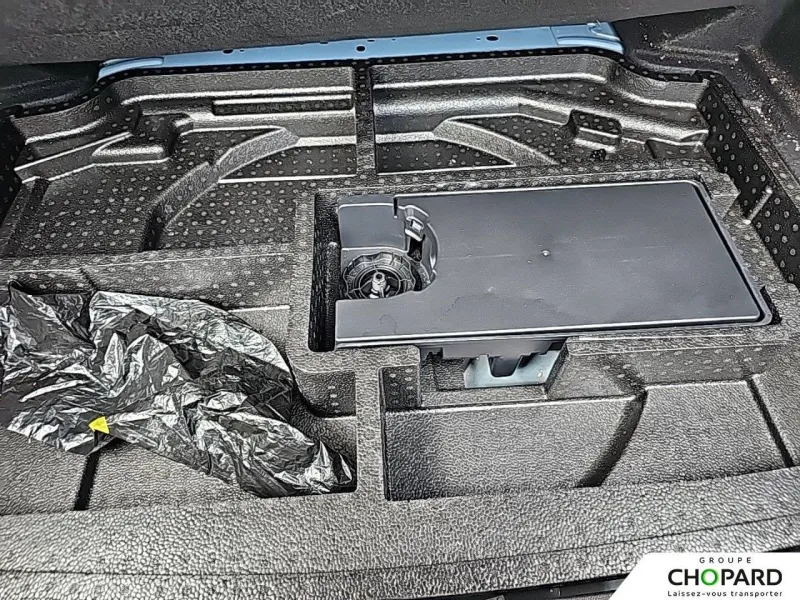 Image secondaire du véhicule 28