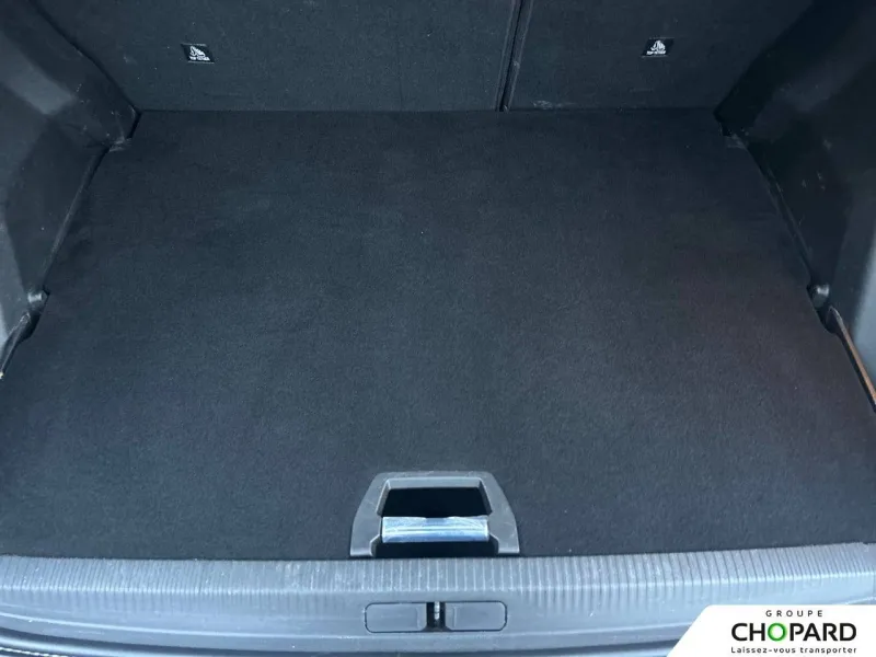 Image secondaire du véhicule 9