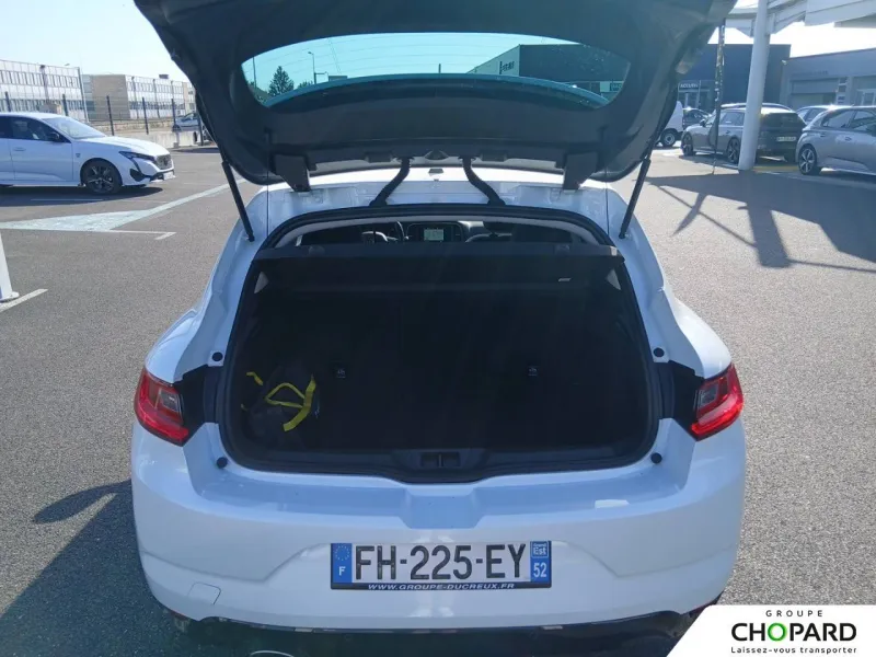 Image secondaire du véhicule 9