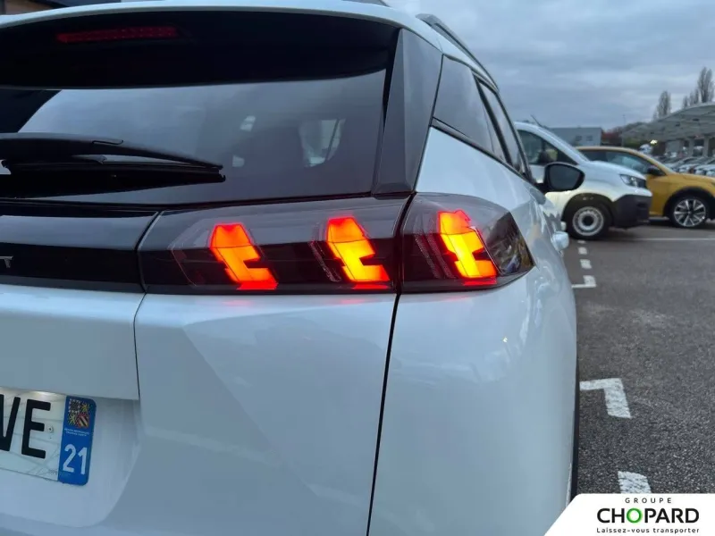 Image secondaire du véhicule 24