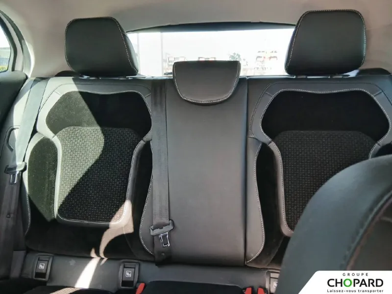 Image secondaire du véhicule 20