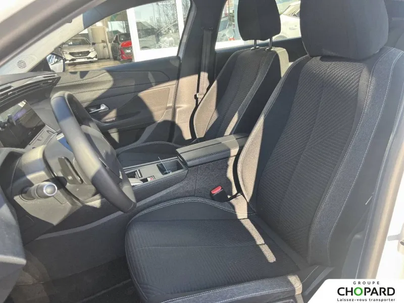 Image secondaire du véhicule 10