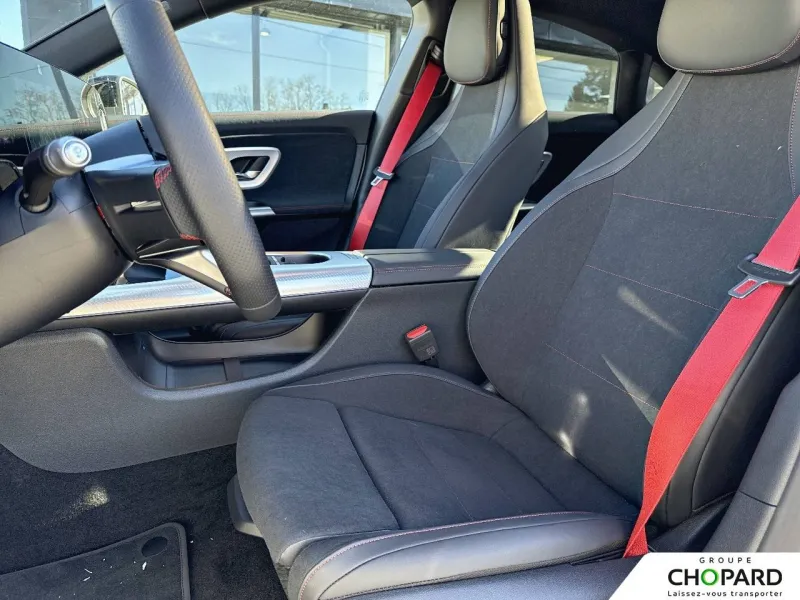 Image secondaire du véhicule 12