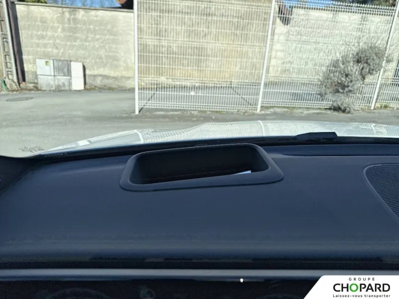 Image secondaire du véhicule 22