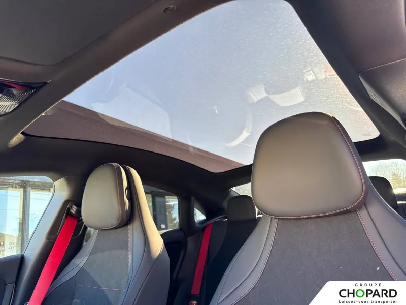 Image secondaire du véhicule 23