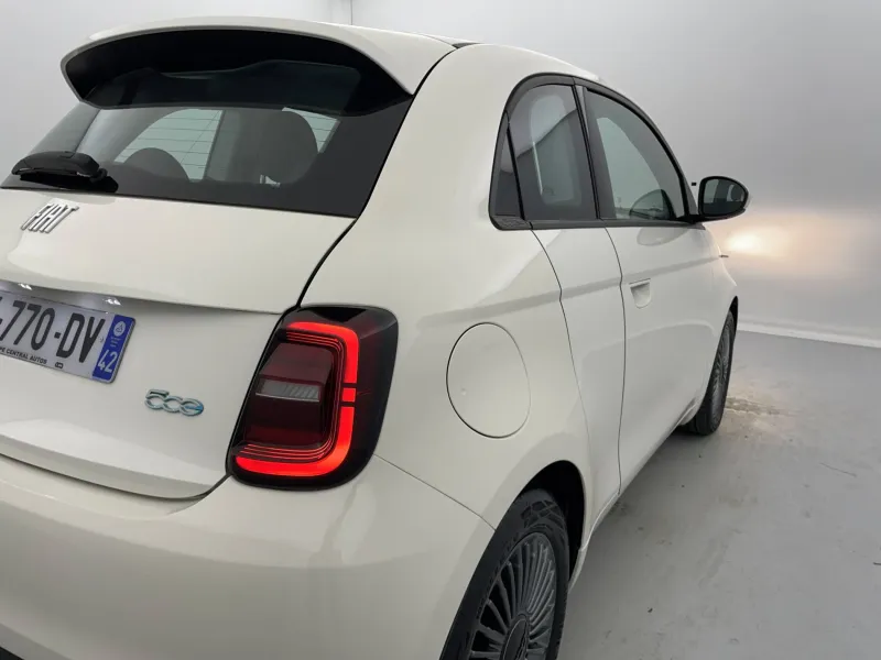 Image secondaire du véhicule 25