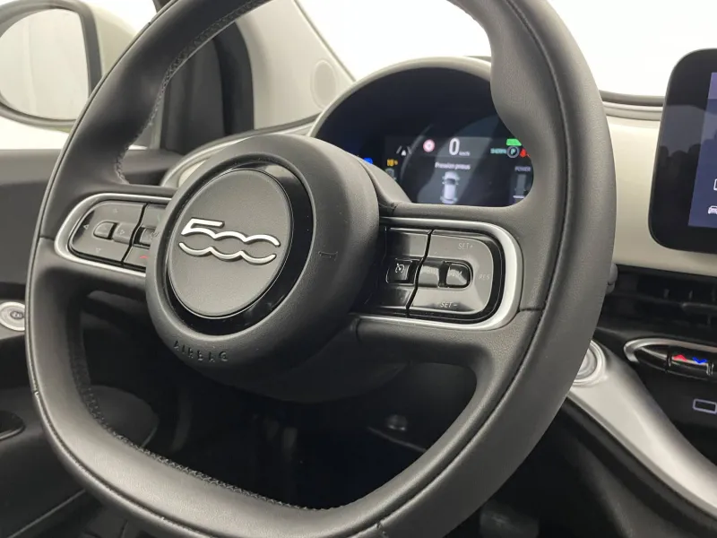 Image secondaire du véhicule 30