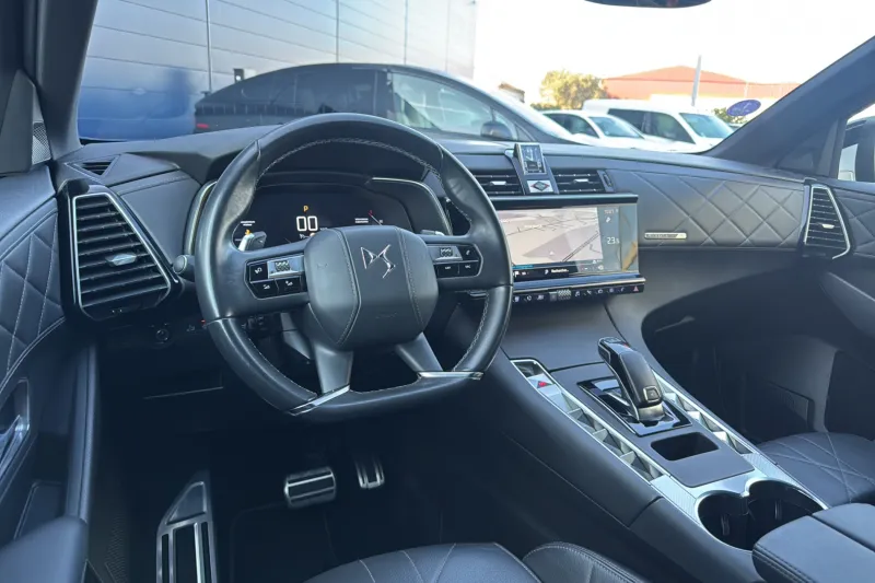 Image secondaire du véhicule 30