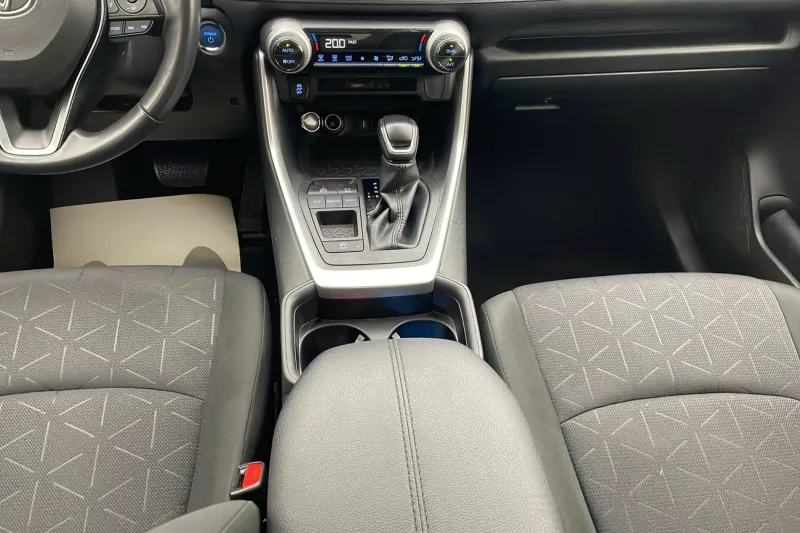 Image secondaire du véhicule 11