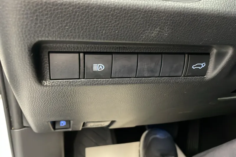 Image secondaire du véhicule 23