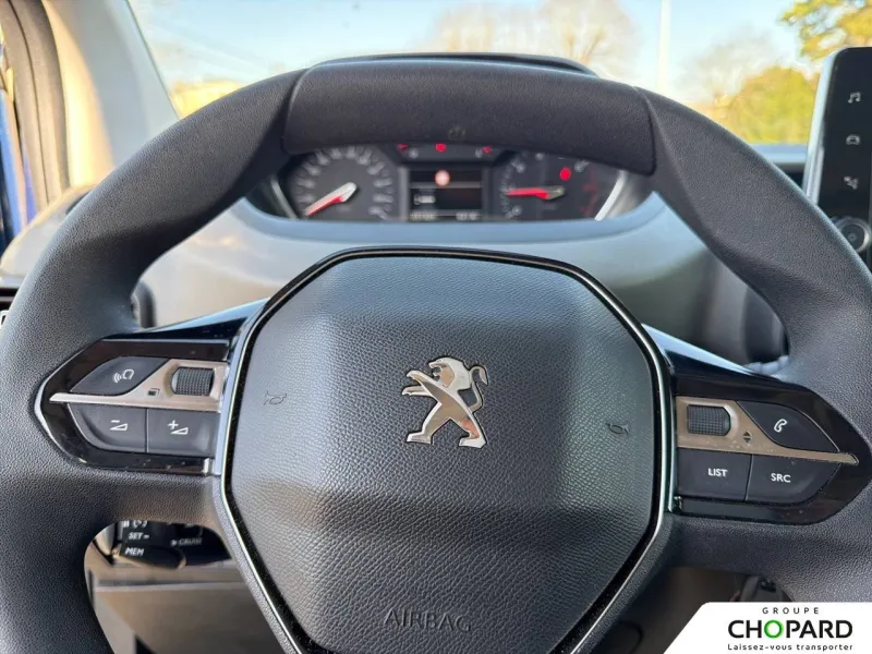 Image secondaire du véhicule 12