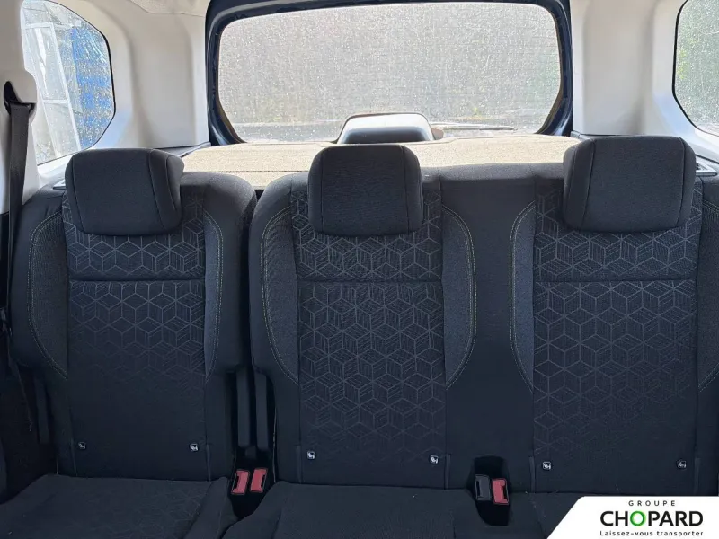 Image secondaire du véhicule 22