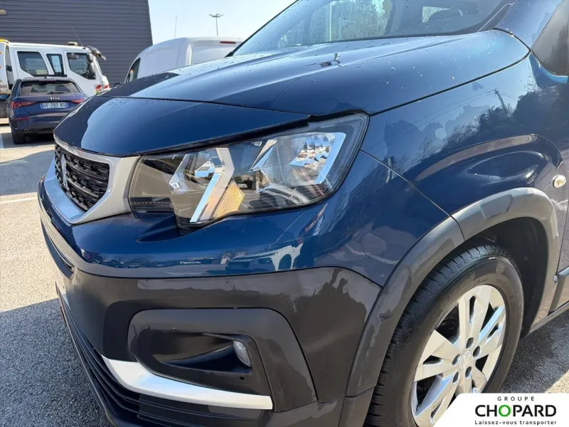 Image secondaire du véhicule 24