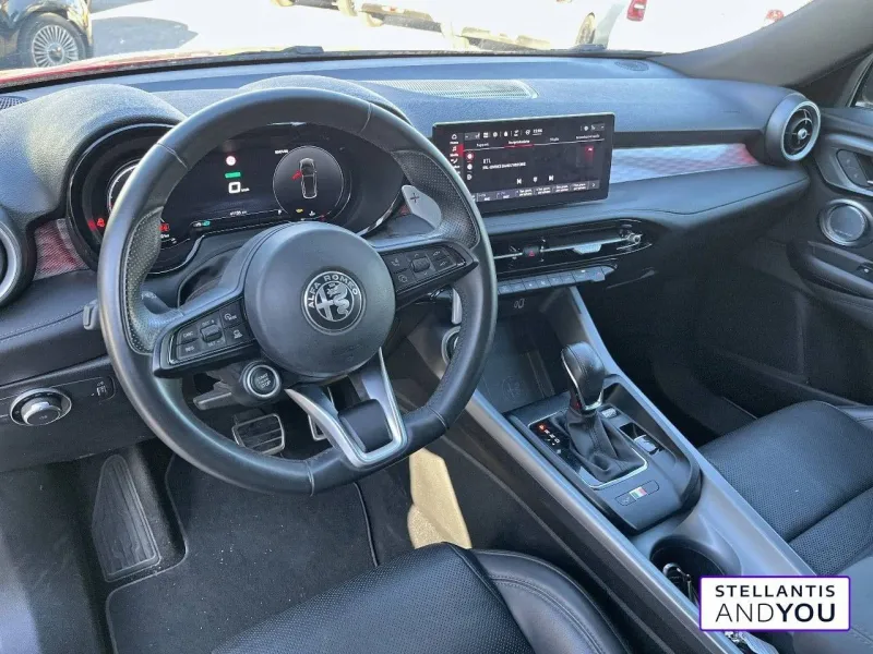 Image secondaire du véhicule 9