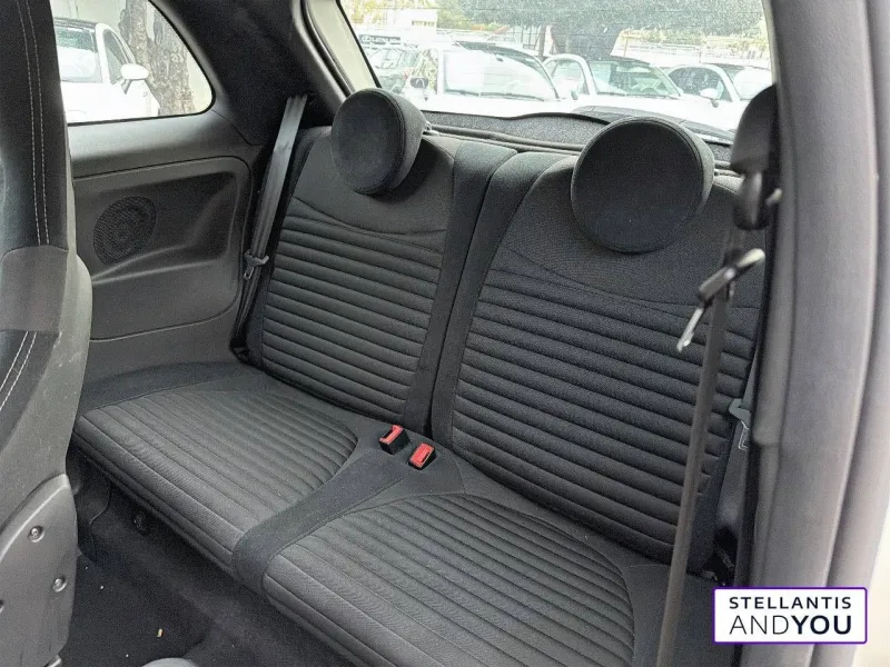 Image secondaire du véhicule 11