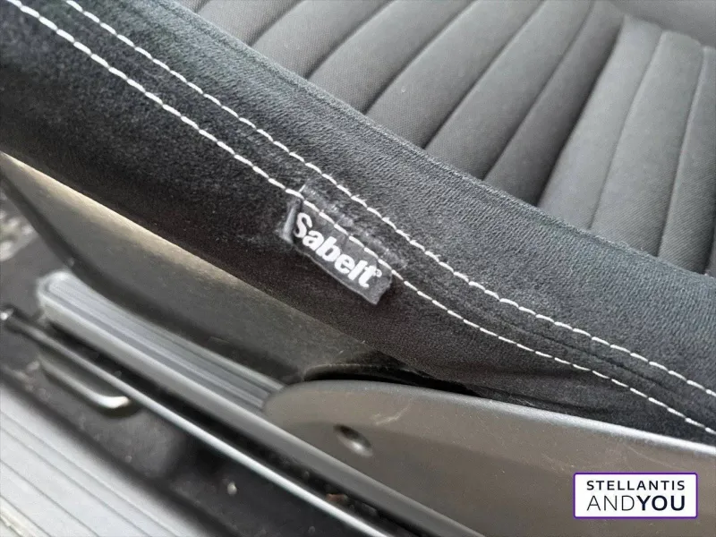 Image secondaire du véhicule 21