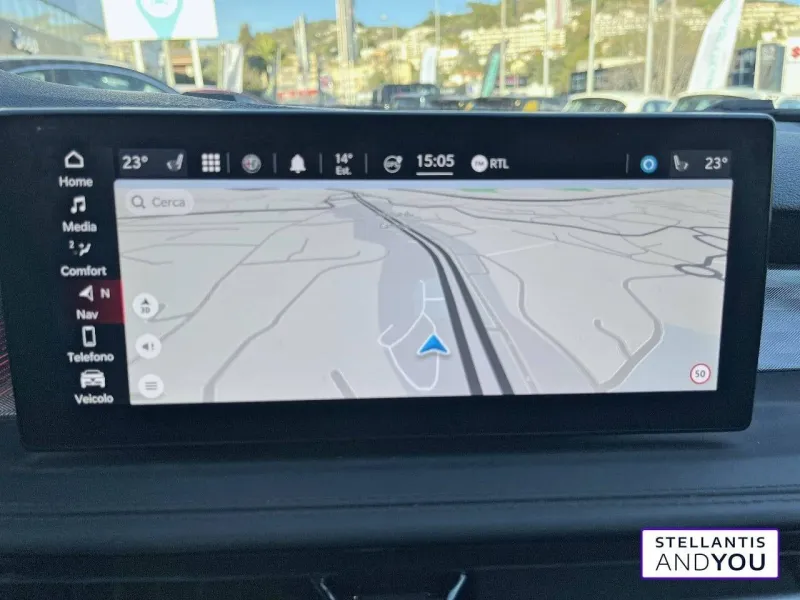 Image secondaire du véhicule 23