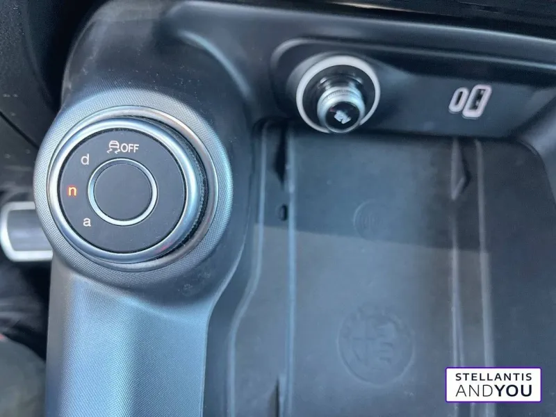 Image secondaire du véhicule 27