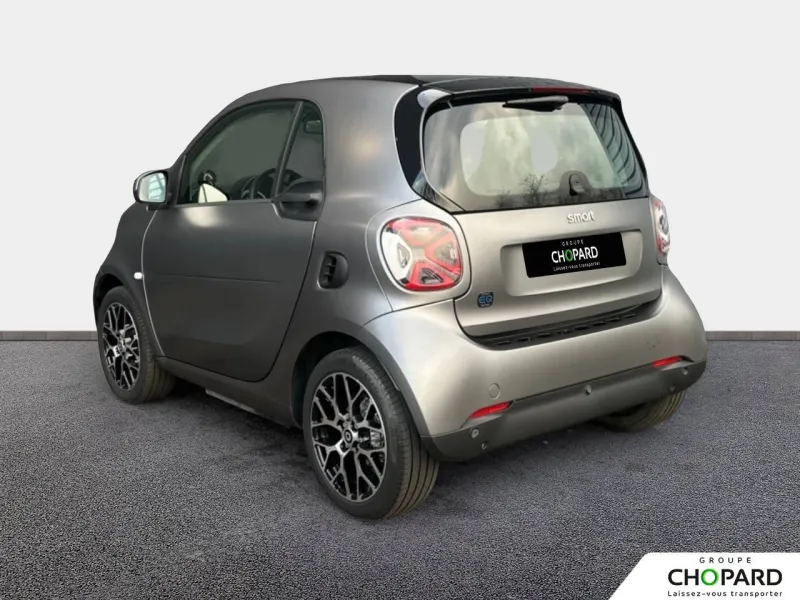 Image secondaire du véhicule 8