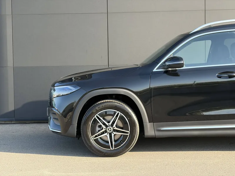 Image secondaire du véhicule 8