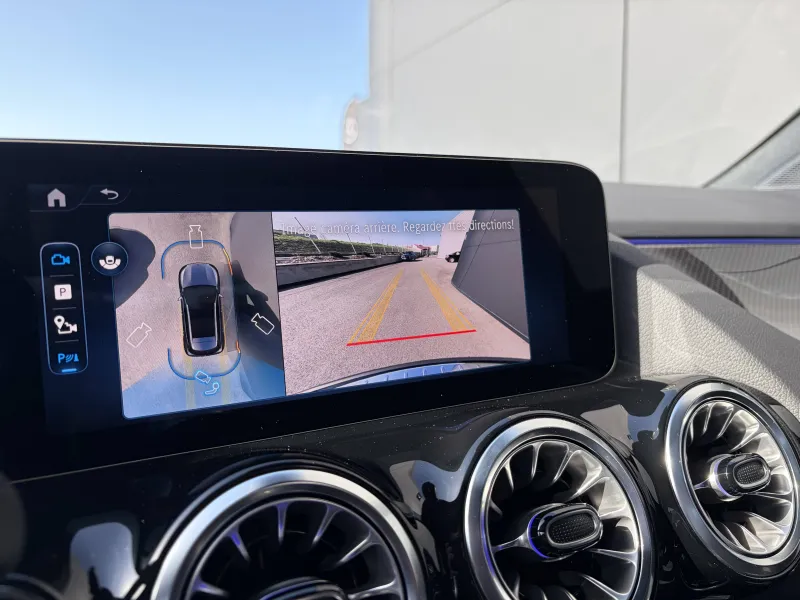 Image secondaire du véhicule 18