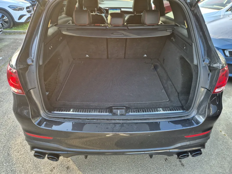 Image secondaire du véhicule 10