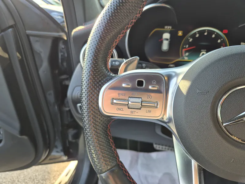 Image secondaire du véhicule 19