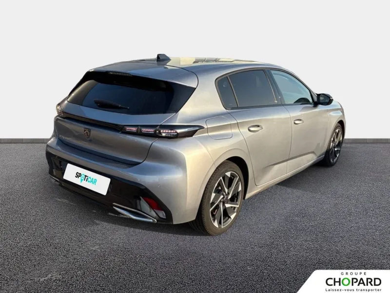 Image secondaire du véhicule 4