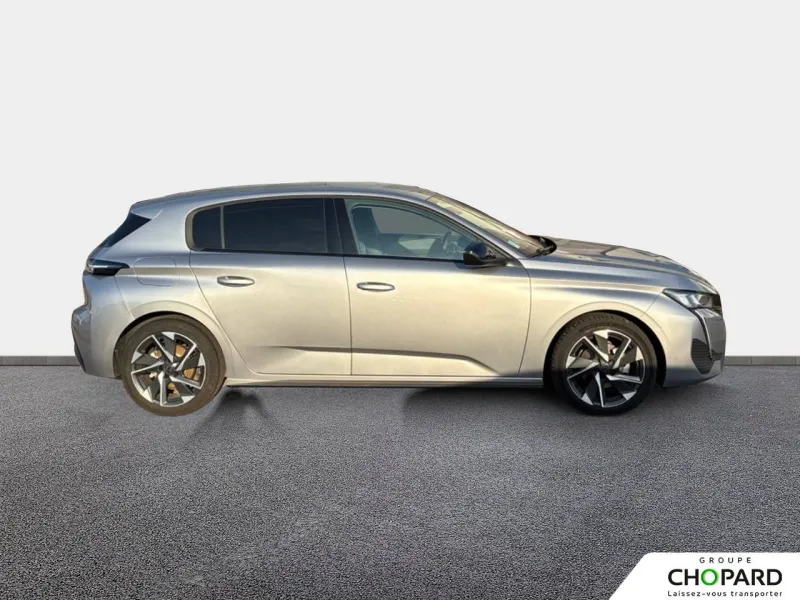 Image secondaire du véhicule 10