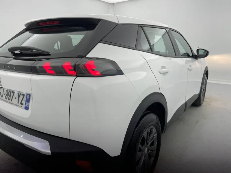 Image secondaire du véhicule 32