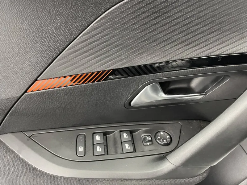 Image secondaire du véhicule 33