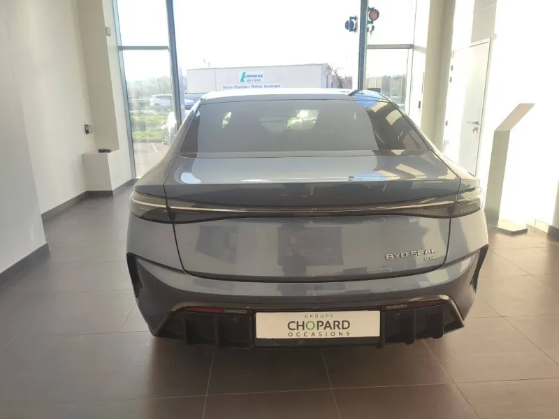 Image secondaire du véhicule 6