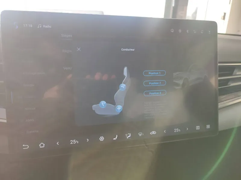 Image secondaire du véhicule 18