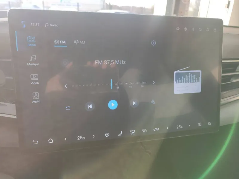 Image secondaire du véhicule 23