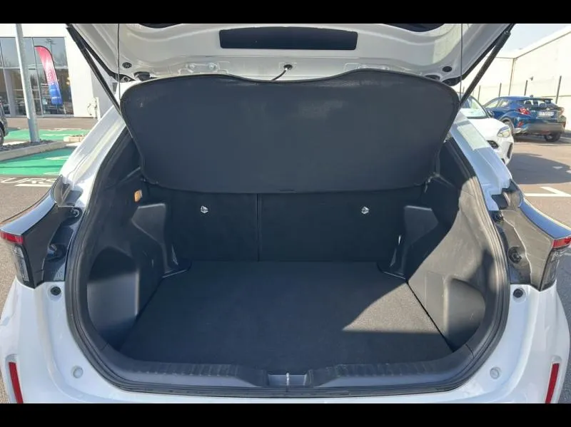 Image secondaire du véhicule 10