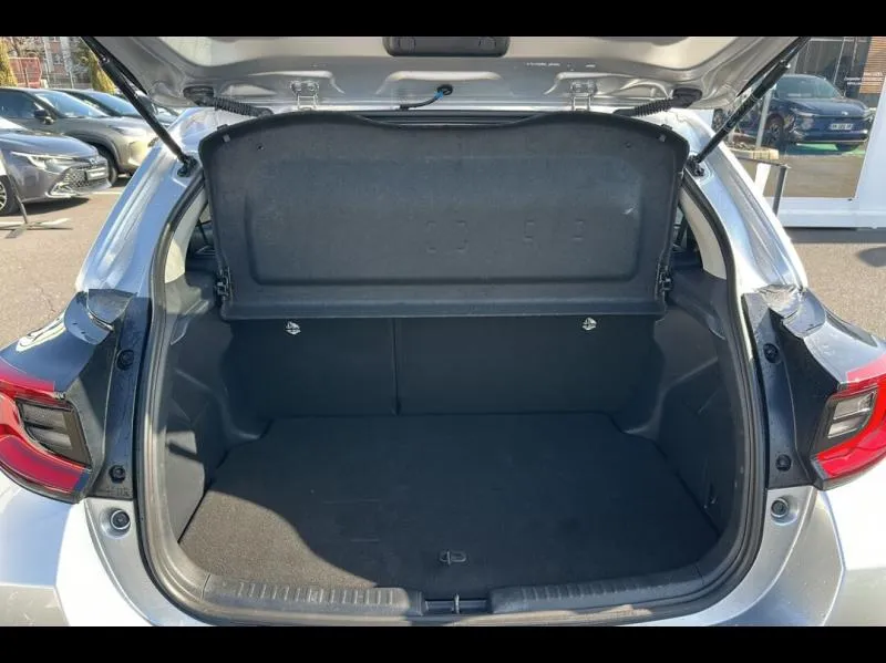 Image secondaire du véhicule 10