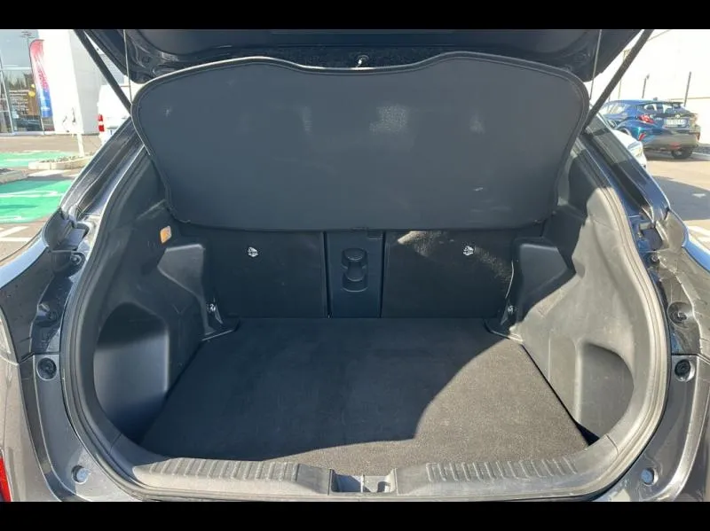 Image secondaire du véhicule 10