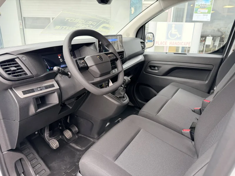 Image secondaire du véhicule 4